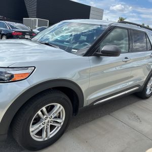 FORD EXPLORER XLT - 2