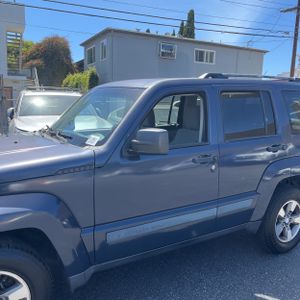 JEEP LIBERTY SPORT - 4