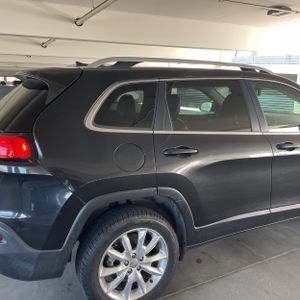 JEEP CHEROKEE LIMITED - 9