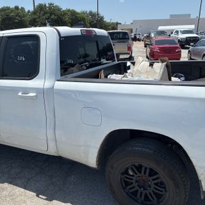 2022 RAM 1500 BIG HORN 照片 6