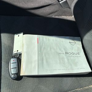 2016 Nissan ROGUE SL 照片 48