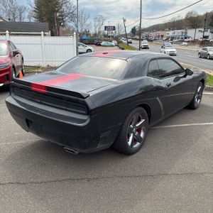 DODGE CHALLENGER SXT - 8
