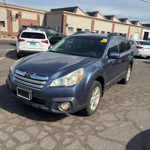 SUBARU OUTBACK PREMIUM - 1