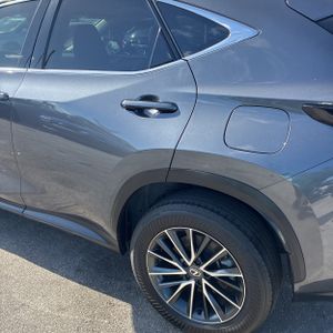 صورة 6 لـ 2024 Lexus NX 250 BASE