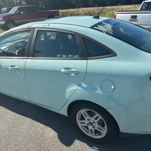 2017 FORD FIESTA SE — фото 6