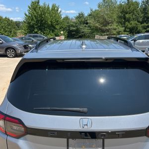 2025 Honda PILOT TOURING — миниатюра 16