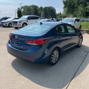 2014 Hyundai ELANTRA SE photo 8