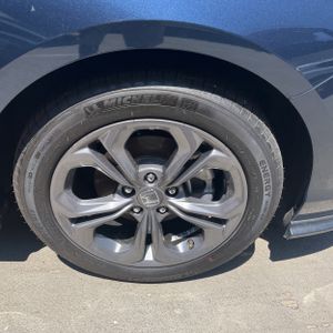 صورة مصغرة 20 لـ 2023 Honda ACCORD EX