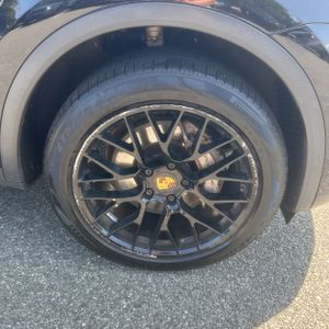 2016 Porsche CAYENNE S — миниатюра 20