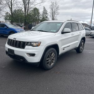 JEEP GRAND CHEROKEE 75TH ANNIVERSARY EDITION 4X4 - 1