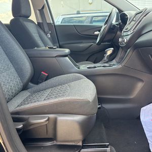 2023 Chevrolet EQUINOX LT — миниатюра 33