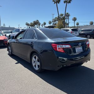 TOYOTA CAMRY - 5