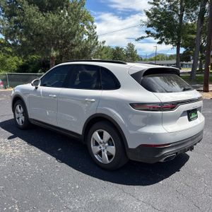 صورة 6 لـ 2020 Porsche CAYENNE BASE