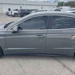 HYUNDAI SONATA SEL - 4