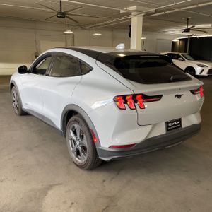 FORD MUSTANG MACH-E SELECT - 5