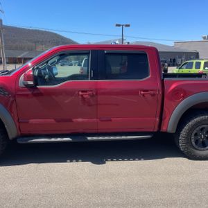 FORD F-150 RAPTOR - 4