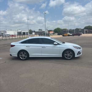 HYUNDAI SONATA SEL - 10