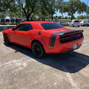 DODGE CHALLENGER SRT HELLCAT JAILBREAK - 5