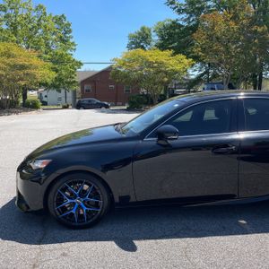 LEXUS IS 300 BASE - 2