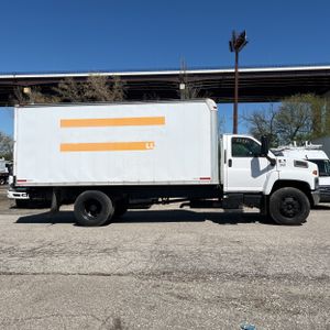 CHEVROLET COMMERCIAL C6500 CONV CAB 4X2 (CA60-240) - 10