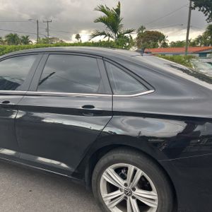 VOLKSWAGEN JETTA SE - 6