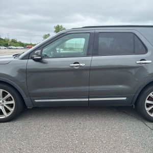 FORD EXPLORER LIMITED - 4