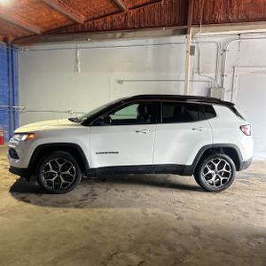 JEEP COMPASS LIMITED 4X4 - 3