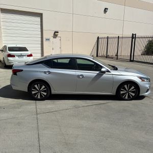 صورة 10 لـ 2021 Nissan ALTIMA 2.5 SV