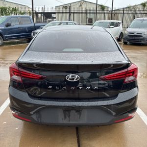 2020 Hyundai ELANTRA SE photo 7