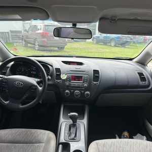 2015 KIA FORTE LX — миниатюра 35