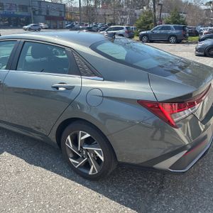 HYUNDAI ELANTRA SEL CONVENIENCE - 6