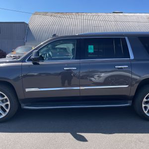 CADILLAC ESCALADE ESV PREMIUM LUXURY - 4