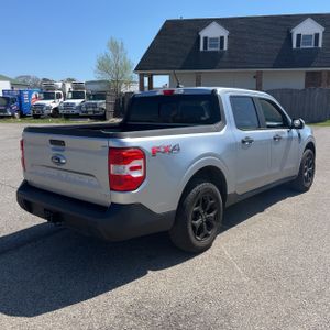 FORD MAVERICK XLT - 8
