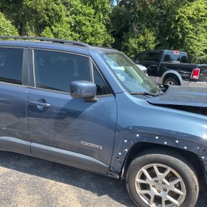 2021 JEEP RENEGADE LATITUDE — миниатюра 12