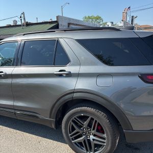 FORD EXPLORER ST-LINE - 6