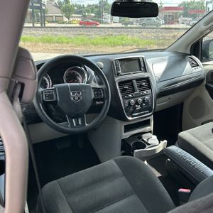 صورة مصغرة 36 لـ 2019 Dodge GRAND CARAVAN SE