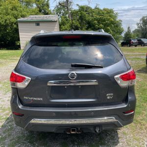 2014 Nissan PATHFINDER SV 照片 7