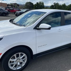 CHEVROLET EQUINOX LT - 2