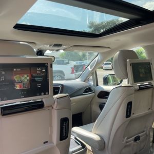 2020 Chrysler PACIFICA LIMITED — фото 39