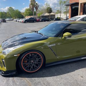 NISSAN GT-R PREMIUM - 2