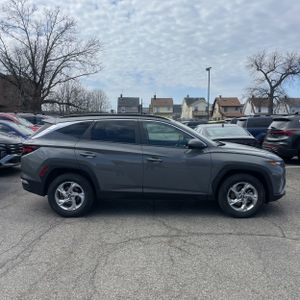 HYUNDAI TUCSON SEL - 10