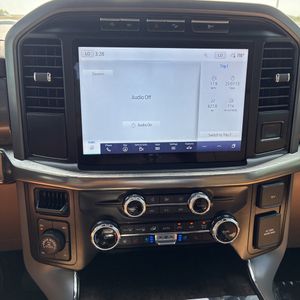 صورة مصغرة 35 لـ 2023 FORD F-150 LARIAT