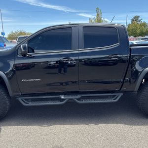 CHEVROLET COLORADO - 4