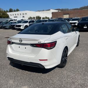 NISSAN SENTRA SR - 8