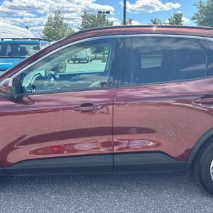 صورة 4 لـ 2021 FORD ESCAPE SEL