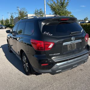 2017 Nissan PATHFINDER SV 照片 52