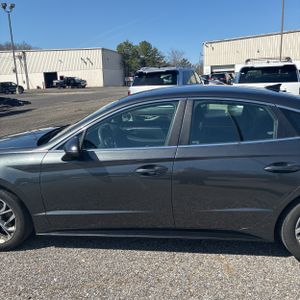 HYUNDAI SONATA SEL - 4