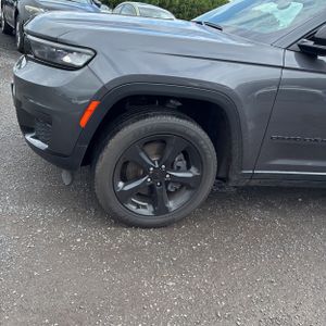 2023 JEEP GRAND CHEROKEE L ALTITUDE — фото 2