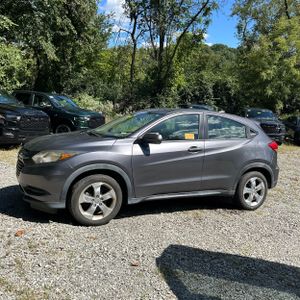 صورة 3 لـ 2016 Honda HR-V LX