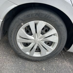 صورة مصغرة 16 لـ 2020 Nissan VERSA S